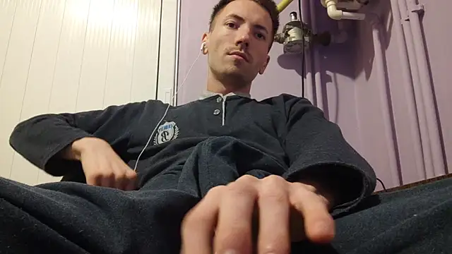  Hocthus  online show from 9, 1, 2025