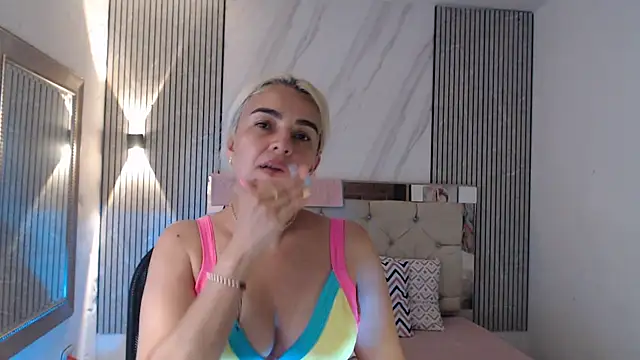 Snapshot of ashley__tylor chatting on 22, 7, 2026 ashley tylor online show from 22, 7, 2026