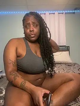 Snapshot of fantasygyal chatting on 7, 3, 2025 fantasygyal online show from 7, 3, 2025