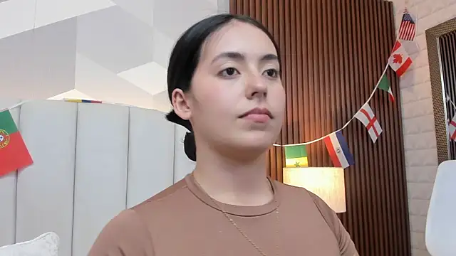 Julietasantos   online show from 16, 7, 2026