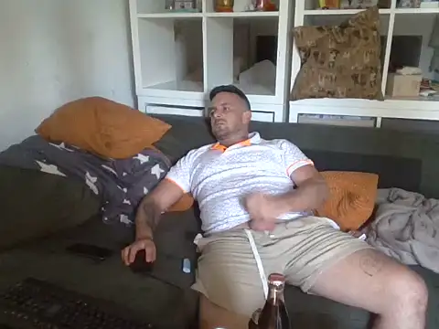 Fuckbuddy36 online show from 20, 6, 2026