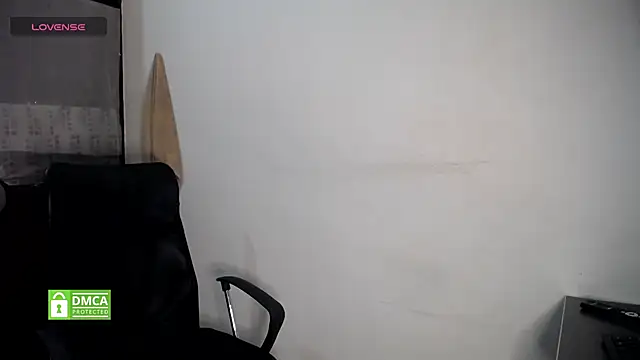 Snapshot of susana2523 chatting on 3, 12, 2024 susana2523 online show from 3, 12, 2024