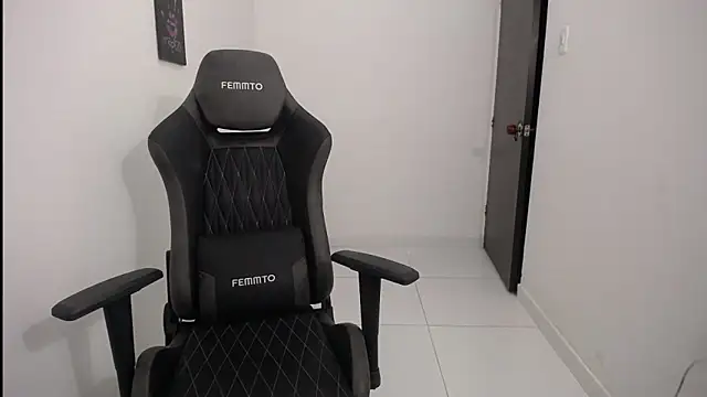 Snapshot of susana2523 chatting on 14, 2, 2025 susana2523 online show from 14, 2, 2025