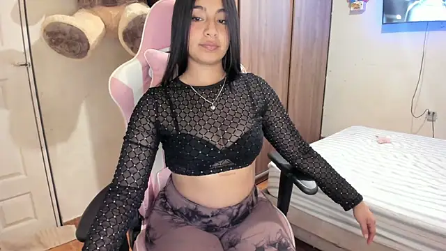 julieth hot69 online show from 31, 3, 2026