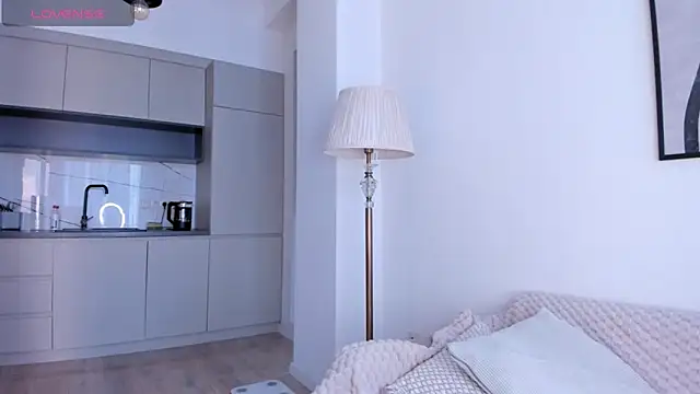 candy tyan online show from 12, 12, 2024