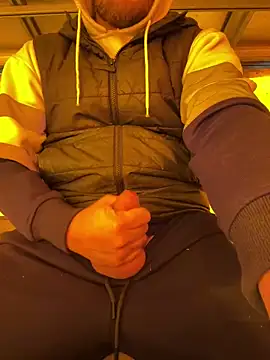 Snapshot of cussy007 chatting on 10, 1, 2025 cussy007 online show from 10, 1, 2025