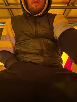 Snapshot of cussy007 chatting on 14, 2, 2025 cussy007 online show from 14, 2, 2025