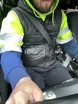 Snapshot of cussy007 chatting on 12, 3, 2025 cussy007 online show from 12, 3, 2025