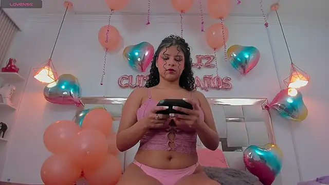 PittAndLunaa online show from 25, 1, 2025