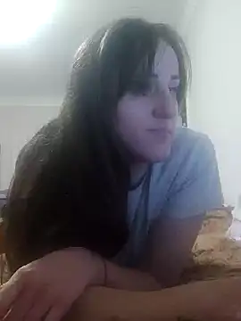 Snapshot of emeli_moon chatting on 22, 12, 2024 emeli moon online show from 22, 12, 2024