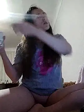 Snapshot of emeli_moon chatting on 1, 10, 2025 emeli moon online show from 1, 10, 2025