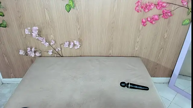 jenelotizz06 online show from 8, 3, 2026