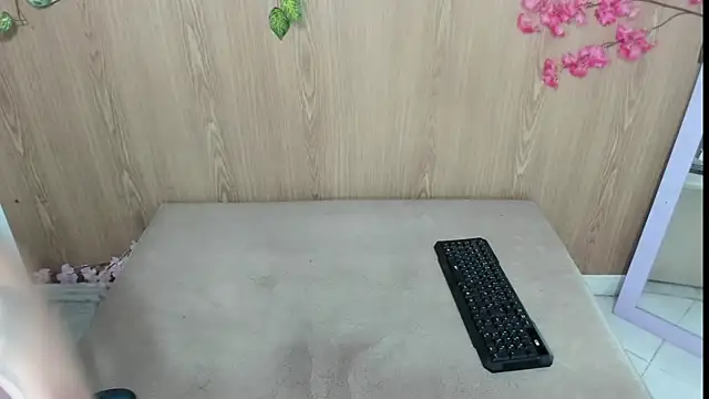 jenelotizz06 online show from 10, 7, 2026