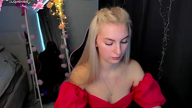 Kimmy powell online show from 25, 3, 2026