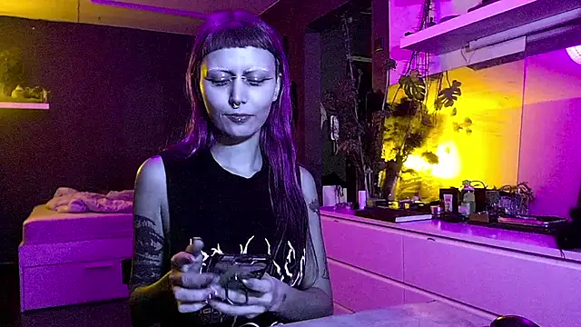 Snapshot of god_x_girl chatting on 5, 2, 2025 god x girl online show from 5, 2, 2025