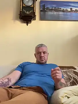 Snapshot of Evolite123 chatting on 7, 3, 2025 Evolite123 online show from 7, 3, 2025