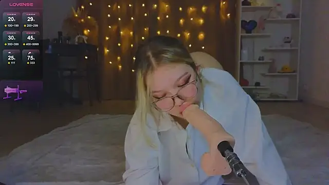 May aster online show from 23, 3, 2025