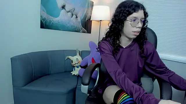 Angel Dust18 online show from 7, 11, 2025