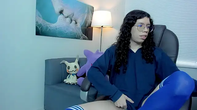 Angel Dust18 online show from 5, 12, 2025