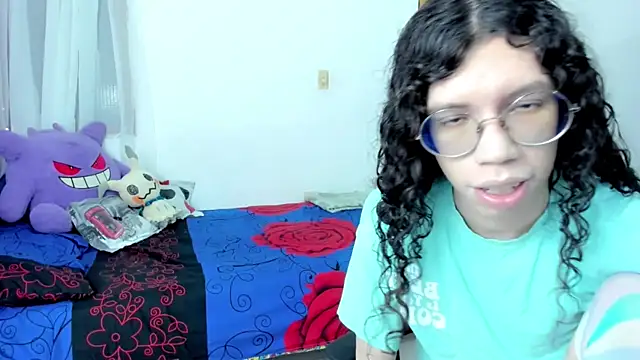 Snapshot of Angel_Dust18 chatting on 27, 3, 2026 Angel Dust18 online show from 27, 3, 2026