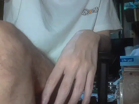 Snapshot of shikokichi55 chatting on 13, 5, 2026 shikokichi55 online show from 13, 5, 2026