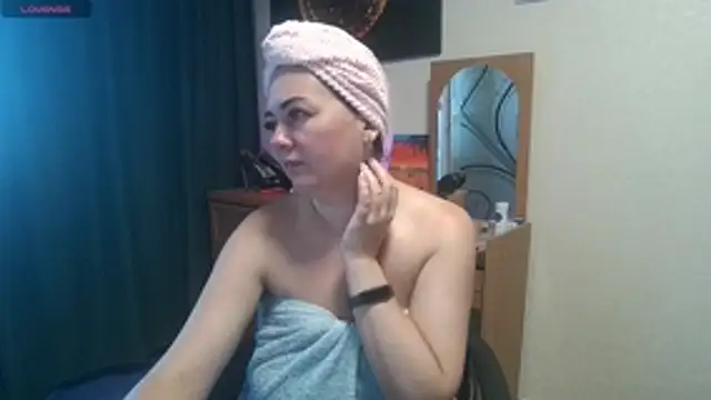 Snapshot of JuliaMorganss chatting on 12, 7, 2026 JuliaMorganss online show from 12, 7, 2026