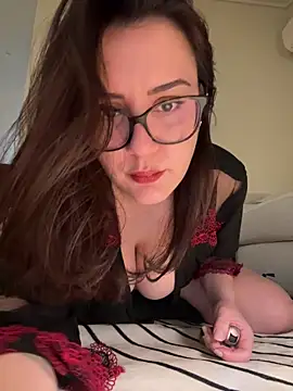 Its Jade online show from 26, 3, 2026