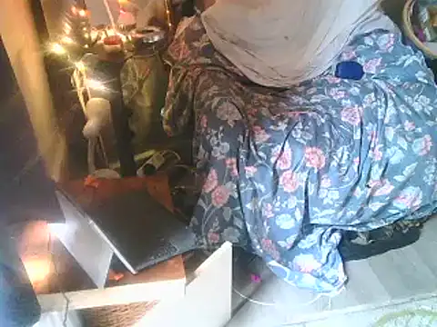 Snapshot of DaddyQuimHot chatting on 10, 3, 2025 DaddyQuimHot online show from 10, 3, 2025