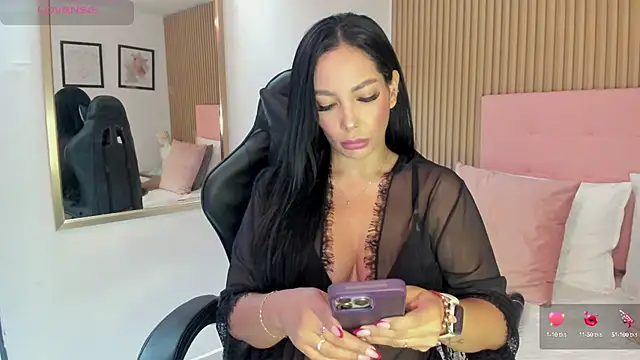 Dakota diaz  online show from 27, 1, 2025