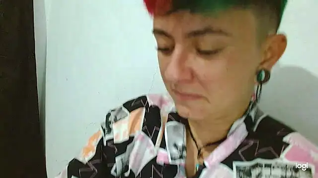 tomboyblue online show from 26, 2, 2025