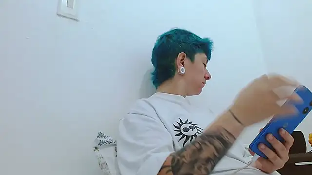 Snapshot of tomboyblue chatting on 20, 2, 2026 tomboyblue online show from 20, 2, 2026