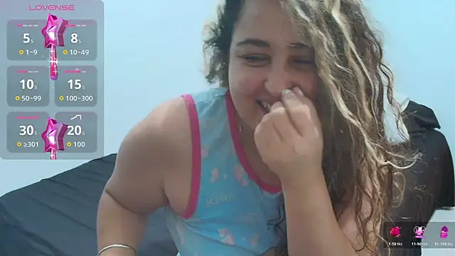 Snapshot of niraksil chatting on 5, 11, 2025 niraksil online show from 5, 11, 2025