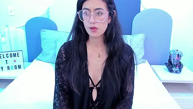 SophieGomez22 online show from 2, 2, 2025