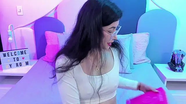 SophieGomez22 online show from 15, 2, 2025