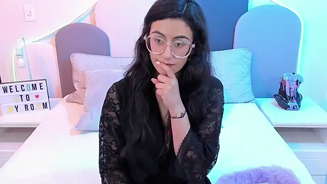 SophieGomez22 online show from 2, 3, 2025