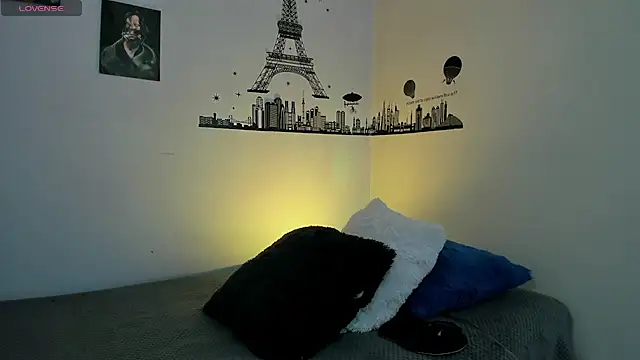 Snapshot of Ares_Johnson chatting on 14, 12, 2024 Ares Johnson online show from 14, 12, 2024