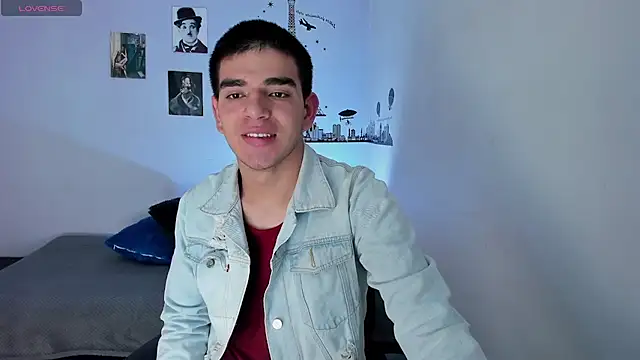 Snapshot of Ares_Johnson chatting on 20, 12, 2024 Ares Johnson online show from 20, 12, 2024
