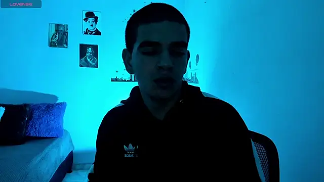 Snapshot of Ares_Johnson chatting on 8, 1, 2025 Ares Johnson online show from 8, 1, 2025