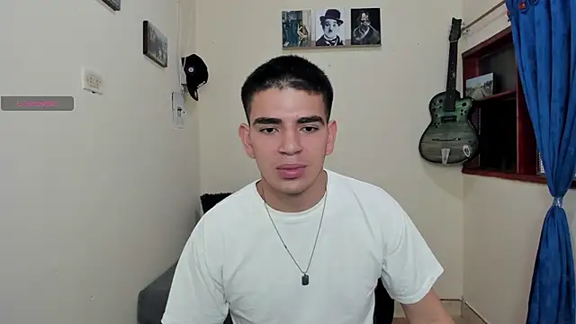 Snapshot of Ares_Johnson chatting on 3, 2, 2025 Ares Johnson online show from 3, 2, 2025