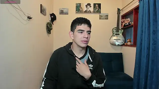 Snapshot of Ares_Johnson chatting on 19, 3, 2025 Ares Johnson online show from 19, 3, 2025