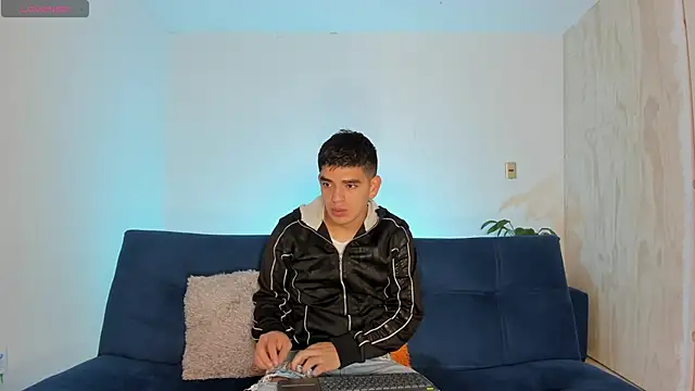 Snapshot of Ares_Johnson chatting on 10, 9, 2025 Ares Johnson online show from 10, 9, 2025