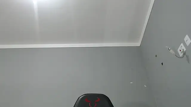 Livia Diaz online show from 21, 12, 2025