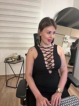 Eva Gonzalez online show from 20, 2, 2025