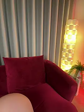Snapshot of Eva_Gonzalez chatting on 27, 4, 2026 Eva Gonzalez online show from 27, 4, 2026