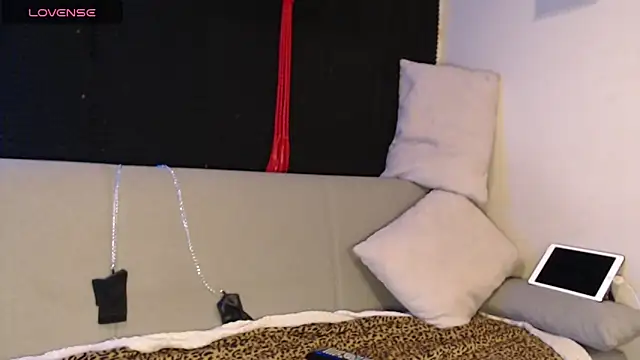 Snapshot of Strawberry_queen91 chatting on 5, 2, 2025 Strawberry queen91 online show from 5, 2, 2025