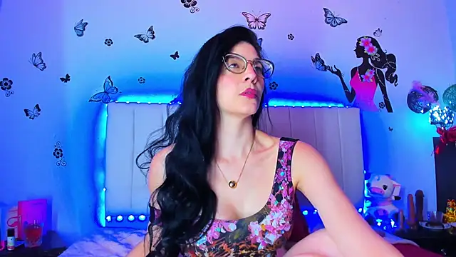 Snapshot of caro_lyne_ chatting on 17, 2, 2026 caro lyne online show from 17, 2, 2026