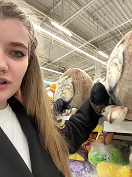 Holy Tereza online show from 7, 1, 2025