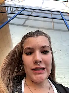 Holy Tereza online show from 9, 9, 2025