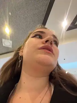 Snapshot of Holy_Tereza chatting on 12, 4, 2026 Holy Tereza online show from 12, 4, 2026