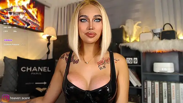 Snapshot of Angela_foxx chatting on 9, 2, 2025 Angela foxx online show from 9, 2, 2025